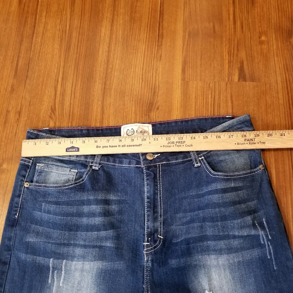 L&B Lucky and Blessed Jeans Women's 20 Baseball Patches Hem Denim Distressed - Picture 5 of 9